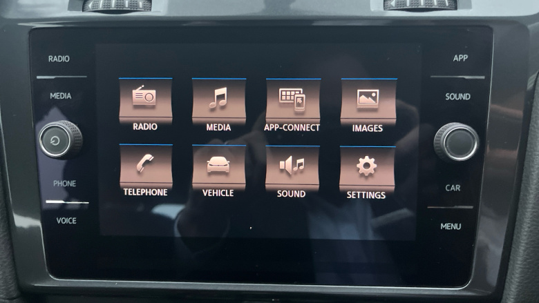 Volkswagen Golf 1.4 TSI SE 5dr Petrol Hatchback